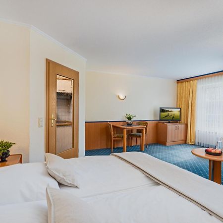 Hotel Riedenburg บาดฟึสซิง ภายนอก รูปภาพ
